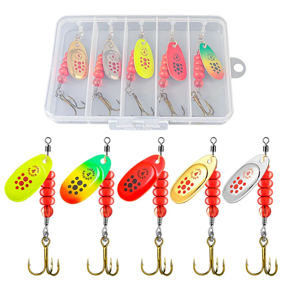 5pcs Spoonbait Crankbaits with Tackle Box